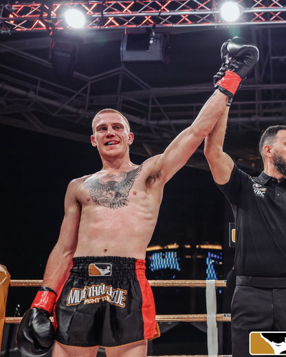 Muay Thai MTL15 Shorts Black/Red